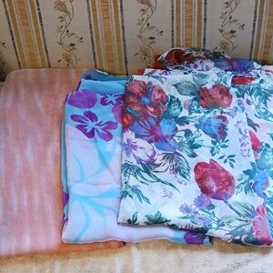 Floral and Abstract Women's Scarf Set